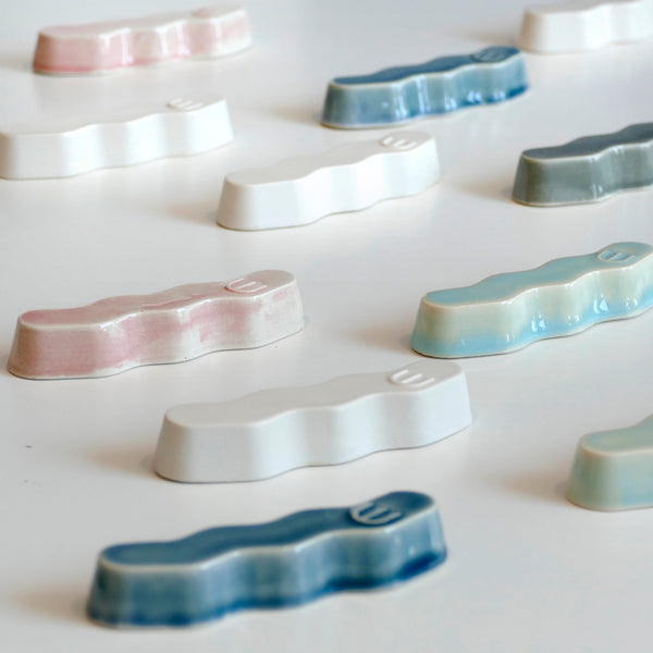 New Mezuzah Design - Pop Zig Zag - Off -White Glaze, Clay Mold, Fits 7cm Scroll - Special Price