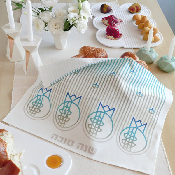 New design for Rosh Hashsanah table - pomegranate Challah cover