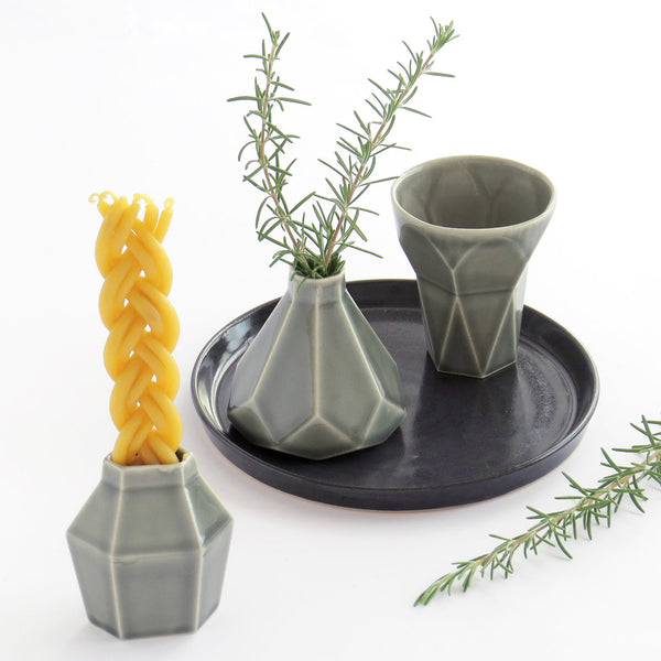 Imperfection Sale - 50% Off - Havdalah Set. Modern Geometric Ceramic Grey Cup, Candleholder, Besamim Spices Holder and Black Plate